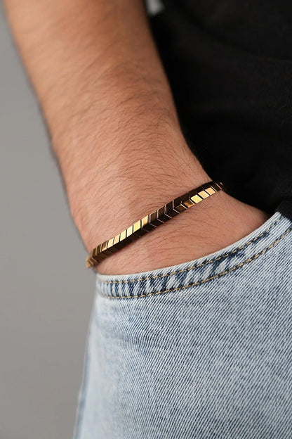 Men's Gold Tone Chevron Bracelet: Minimalist Stackable Style