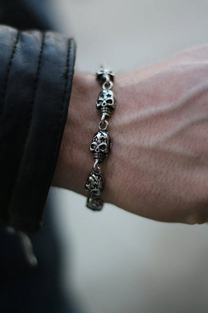 Men’s Bracelet,Skull Gothic Design,Silver Color