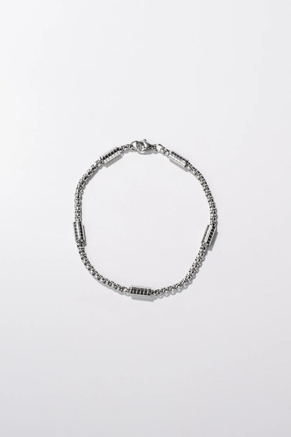 Elegant Stainless Steel Bracelet For Him: Anti-Allergenic