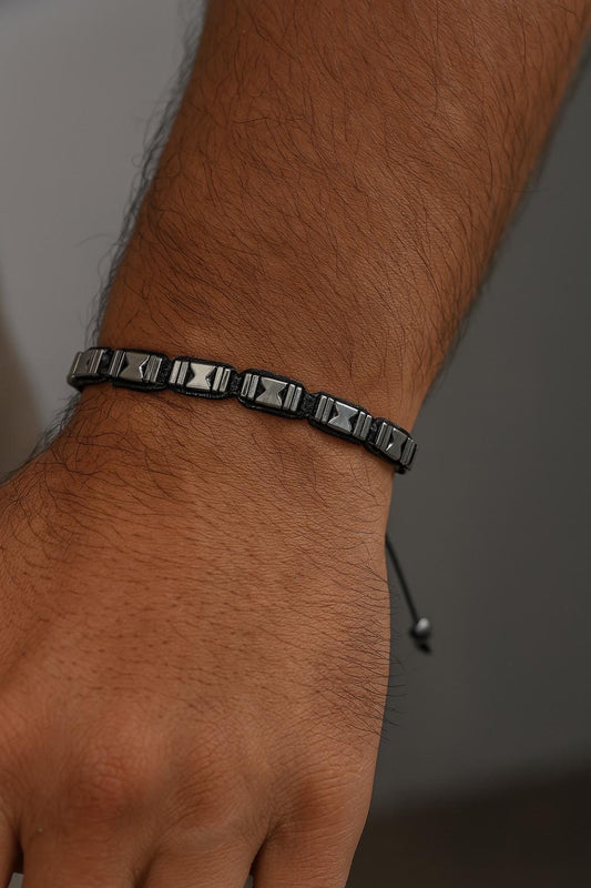 Men's Black Hematite Macrame Bracelet: Symmetrical Braided Stone Design