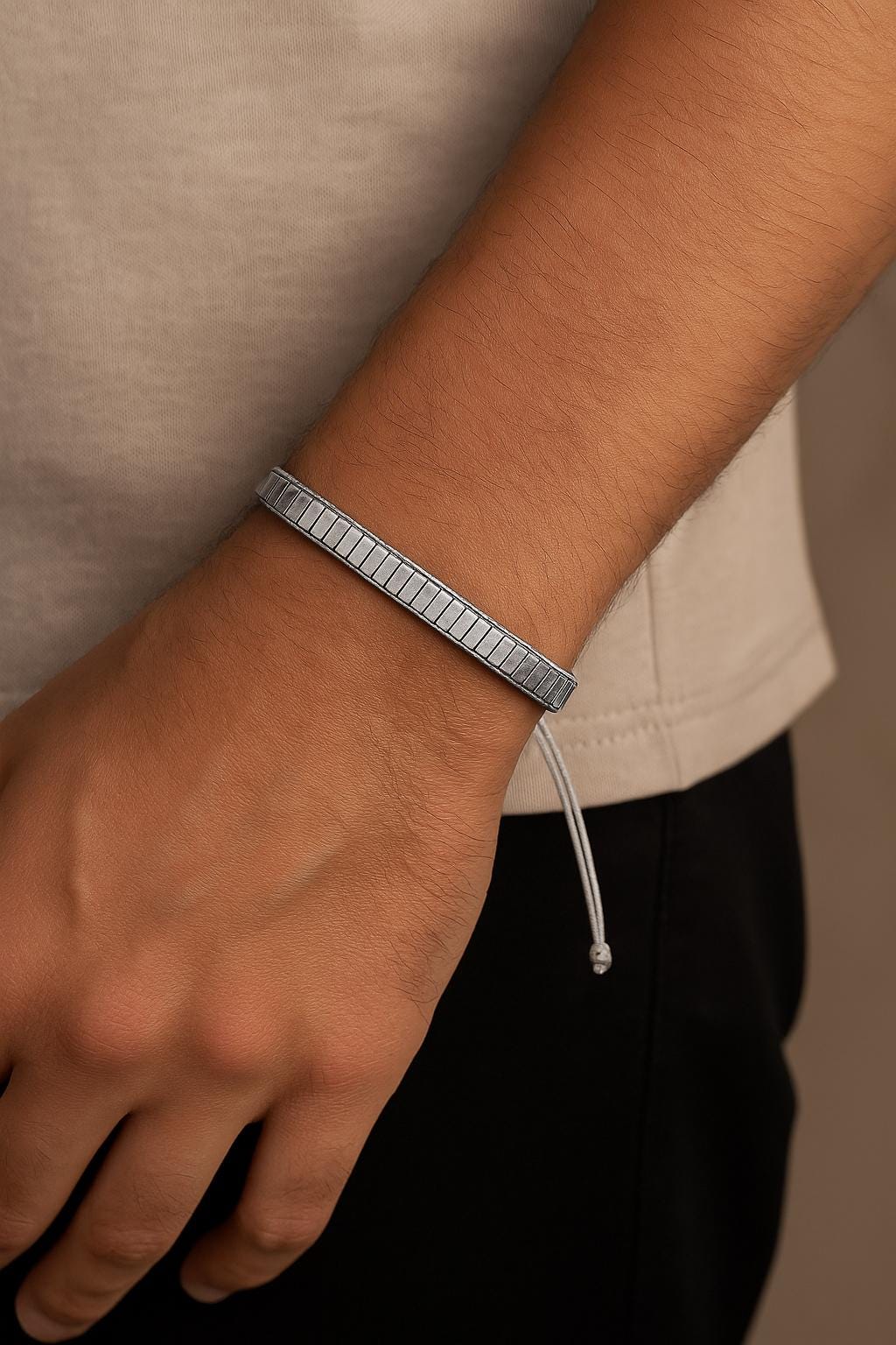 Handmade Men's Natural Hematite Stone Bracelet – Grounding & Stylish Energy Bracelet