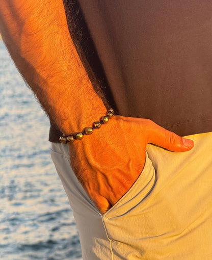 Handmade Men's Copper Hematite Macrame Bracelet – Handcrafted Adjustable Gem Stone Bracelet